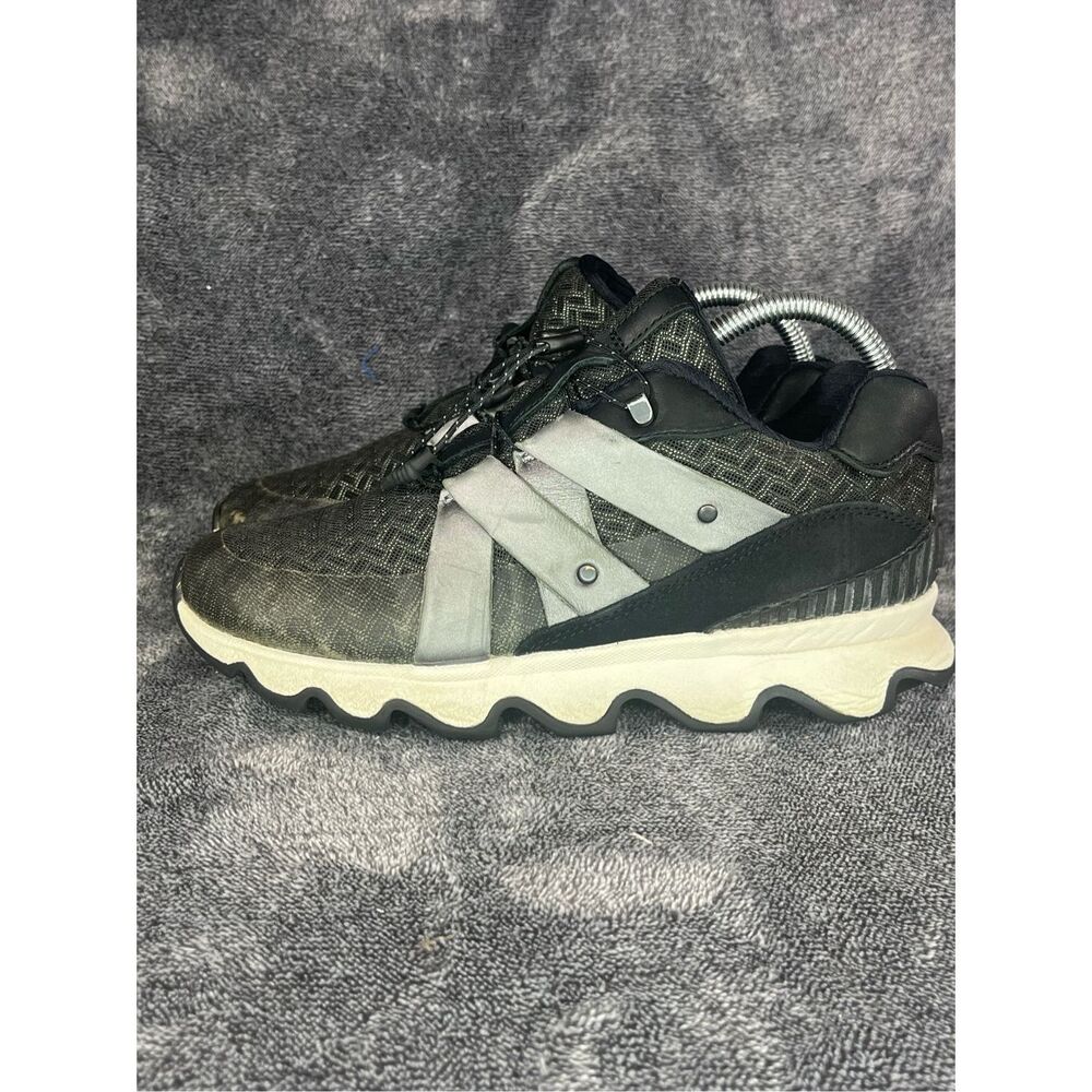 Sorel Sneakers Kinetic Speed Athletic Black Metallic Silver Women’s Size 8